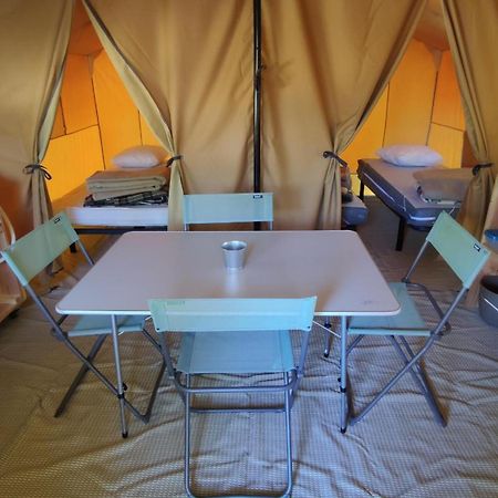 Camping Onlycamp Les Pins Nancay Екстер'єр фото
